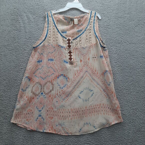 Gimmicks by BKE Boho Crochet Tank Top Cream and Blue - Picture 1 of 8